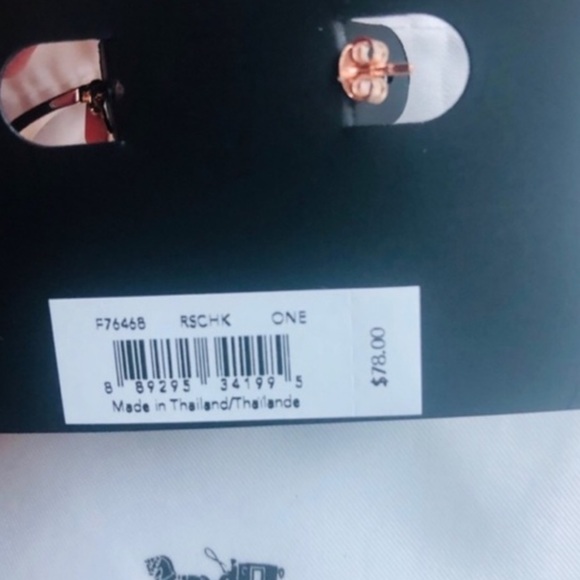 🍀 Coach white enamel and rose gold earring - Picture 4 of 4